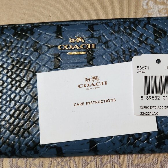 Coach Snakeskin Embossed Leather Zip Accordian Wallet _ Black and Blue _NEW - Picture 2 of 10